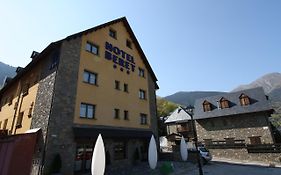Hotel Snoe Beret